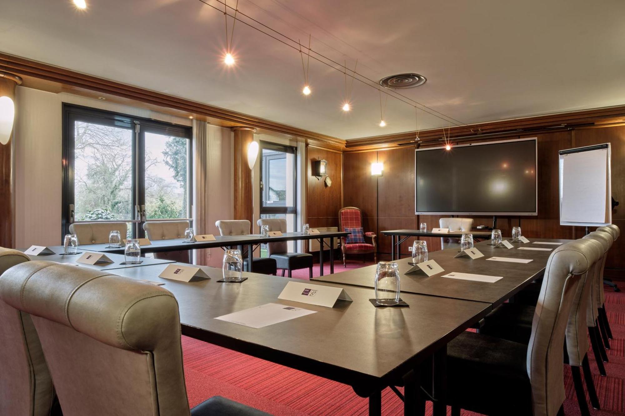 Hotel Restaurant Crystal Erstein Eksteriør billede