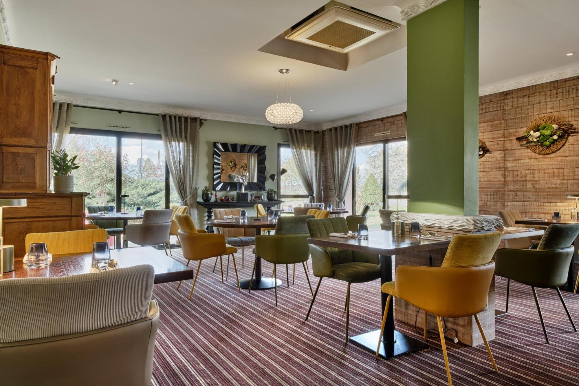 Hotel Restaurant Crystal Erstein Eksteriør billede